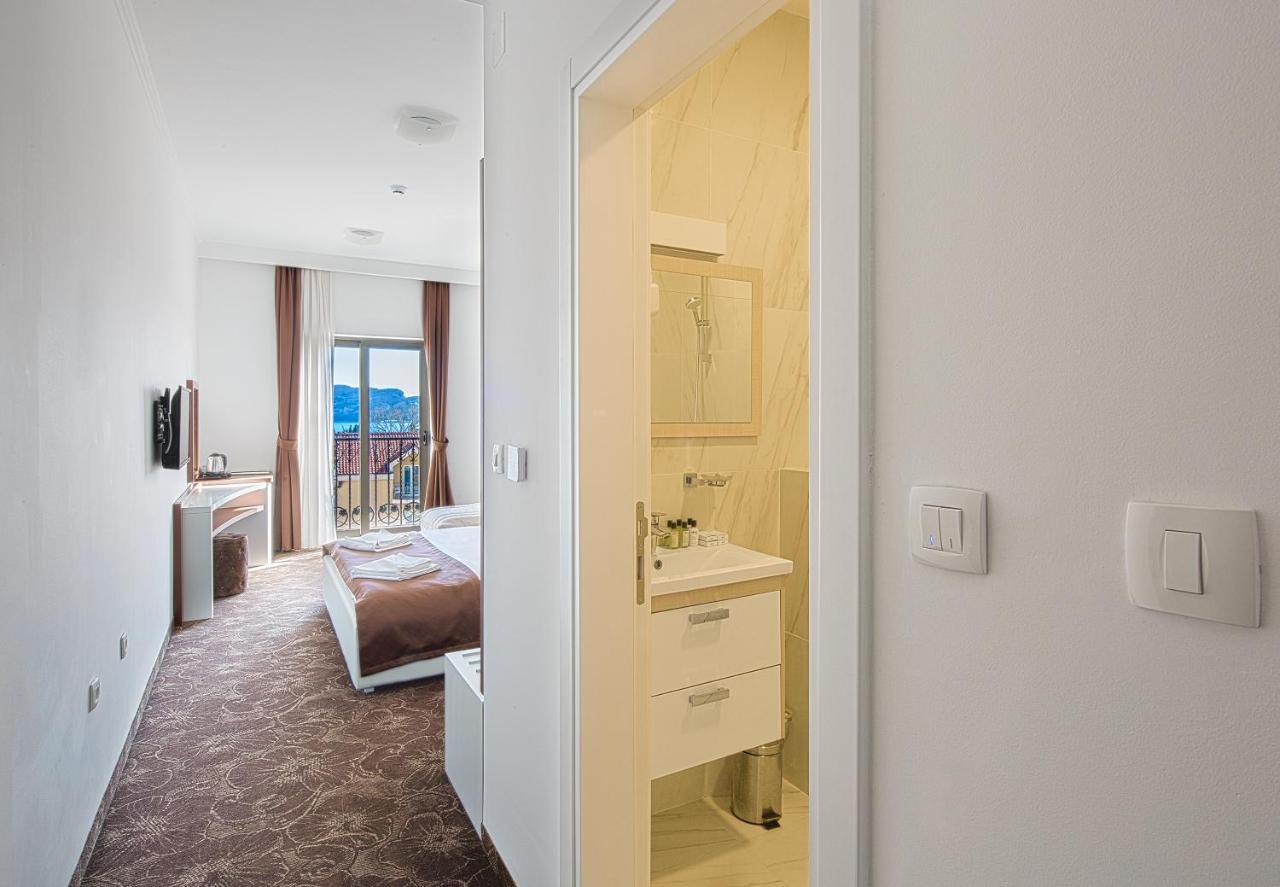 Hotel Pozzo Budva Bagian luar foto