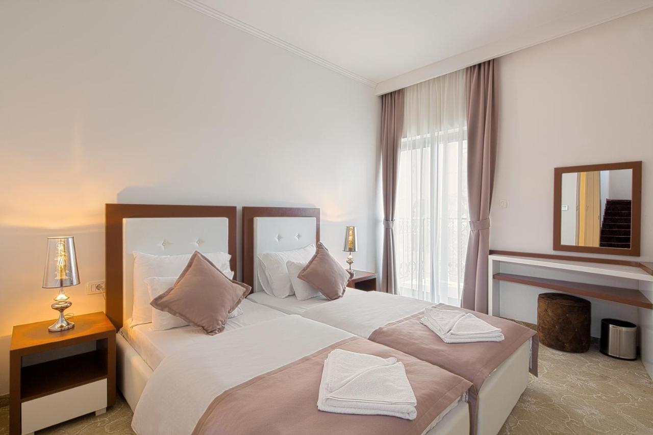 Hotel Pozzo Budva Bagian luar foto